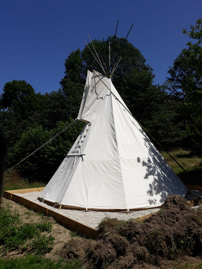 Réalisation MyTipi à Rouvenac